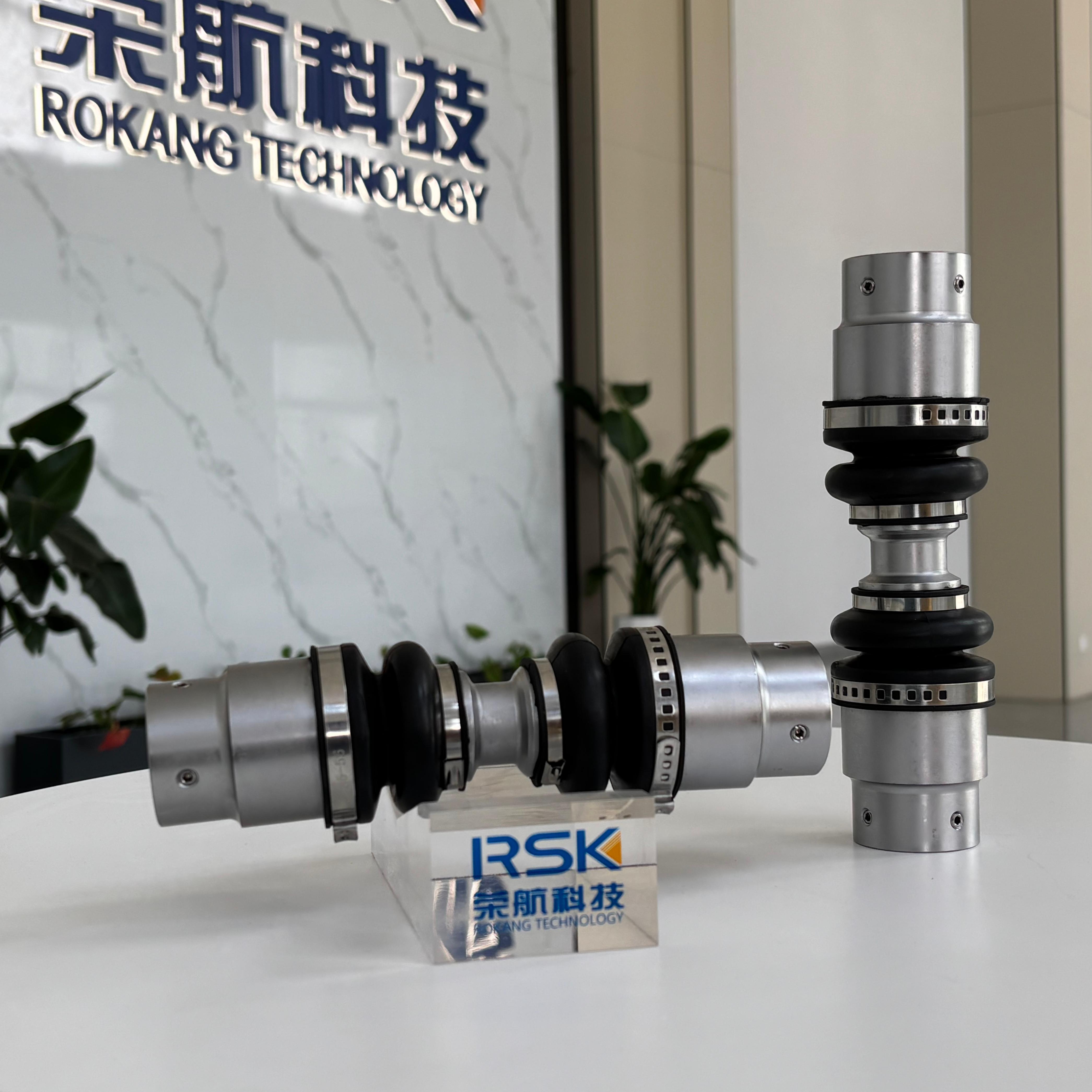 TRI-BALL JOINT 車輪型ロボットに最適な等速ジョイント 小型軽量 多方向補償